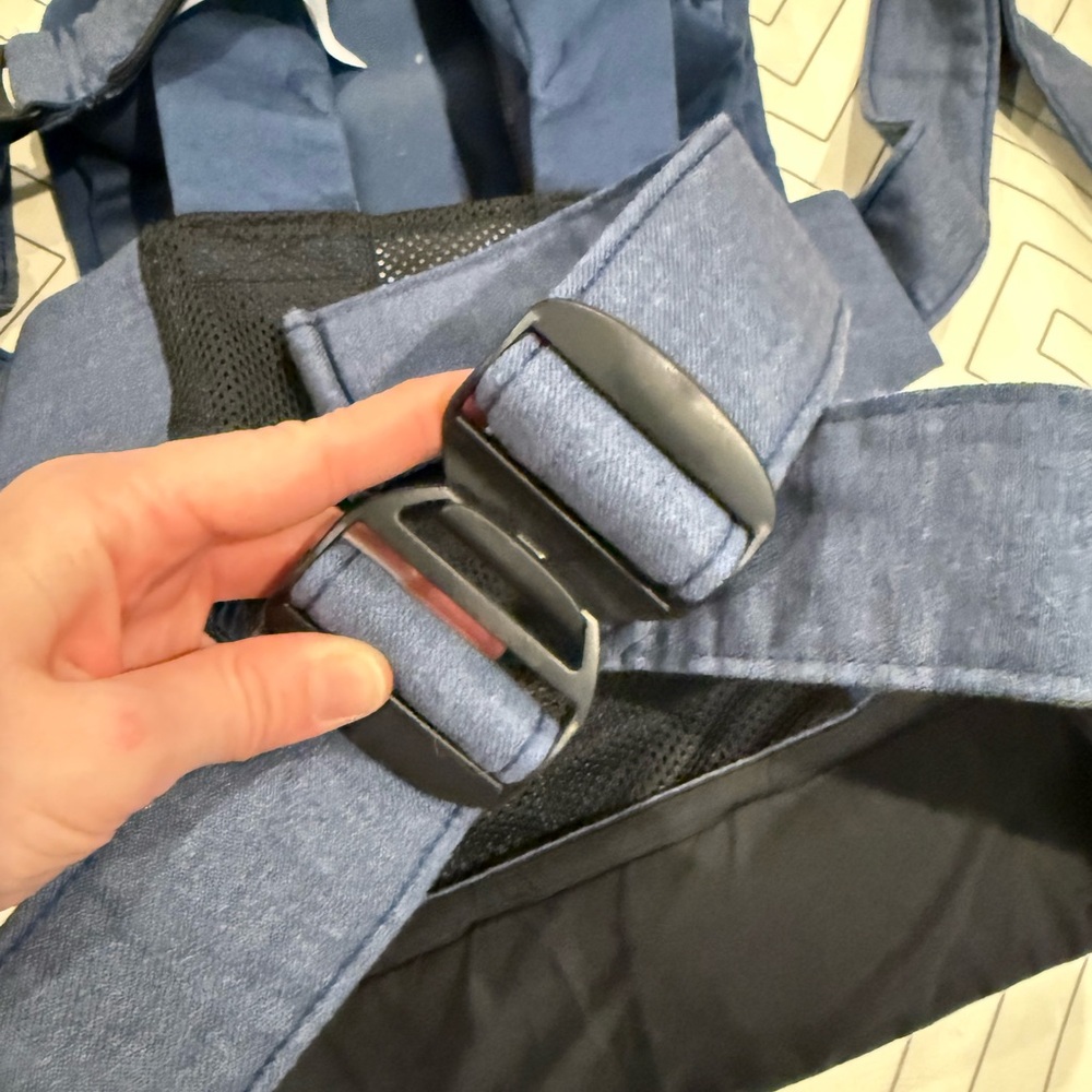 BabyBjorn Denim Original - Picture 11 of 13